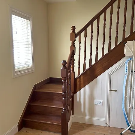 Number 2 Bank House Dom wakacyjny *