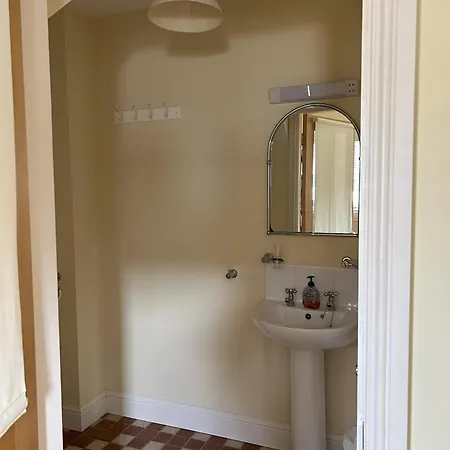 Number 2 Bank House Dom wakacyjny